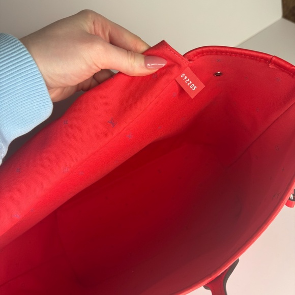 Louis Vuitton Neverfull Limited Edition Escale MM Tote W/ Pouchette - Picture 12 of 16